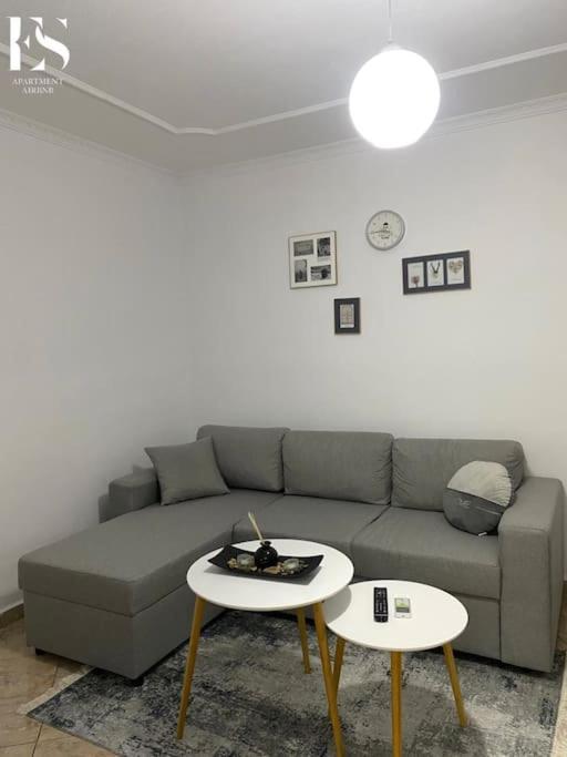 Es Apartment 地拉那 外观 照片